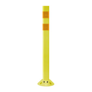 Cloverleaf Delineator Post - 36", Yellow, HIP Reflective